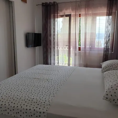 By The Sea - 21590 Apartman Omiš