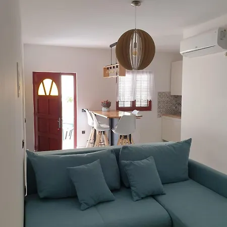 Apartman By The Sea - 21590 *